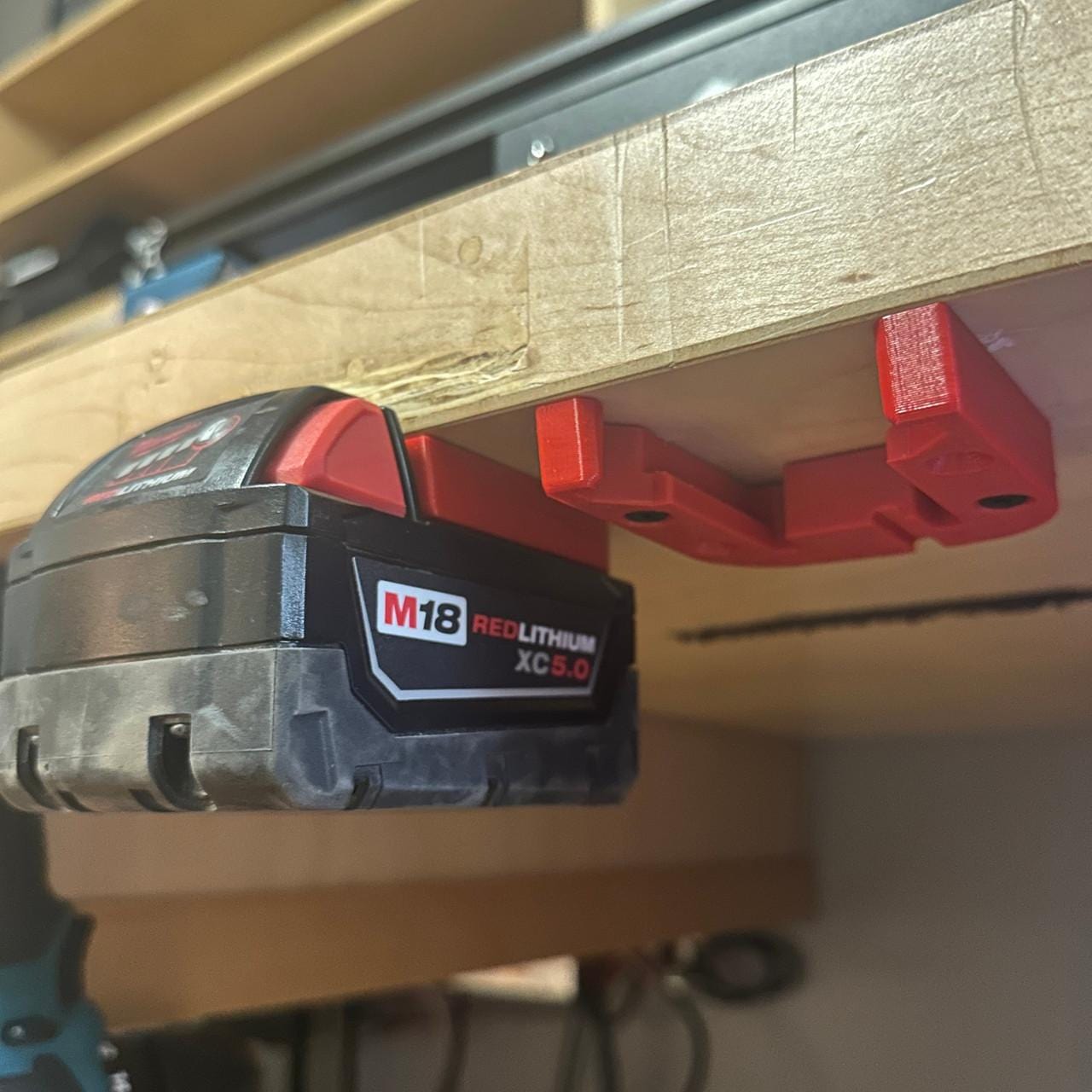 Wall Mounts for Milwaukee M18 batteries NW3DPrinting
